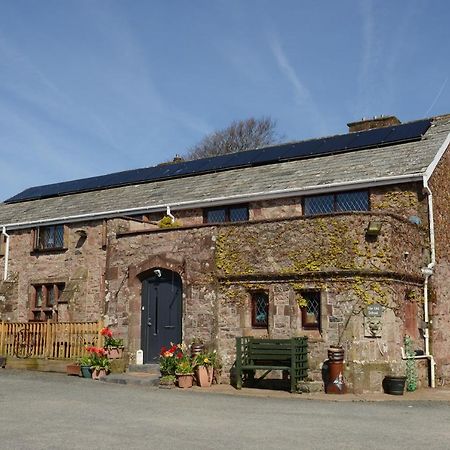 The Old School And Betty'S B&B Whitehaven Esterno foto