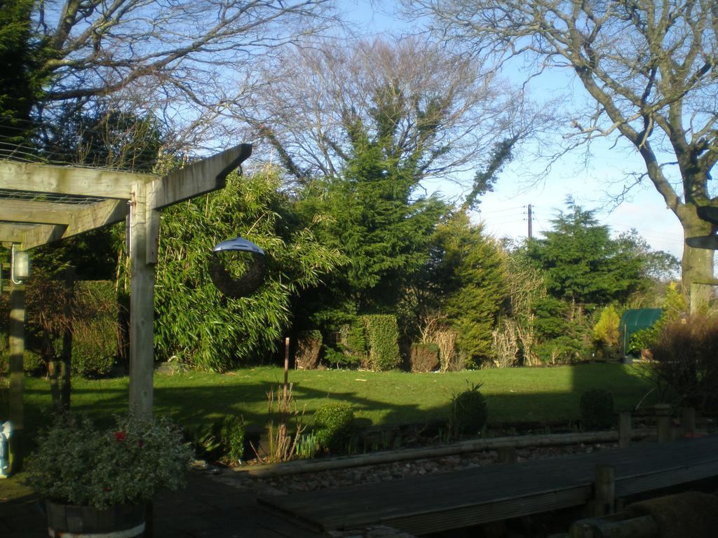 The Old School And Betty'S B&B Whitehaven Esterno foto