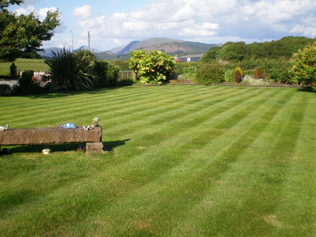 The Old School And Betty'S B&B Whitehaven Esterno foto